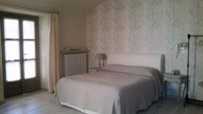  Novecento Charming Room  Авильяна